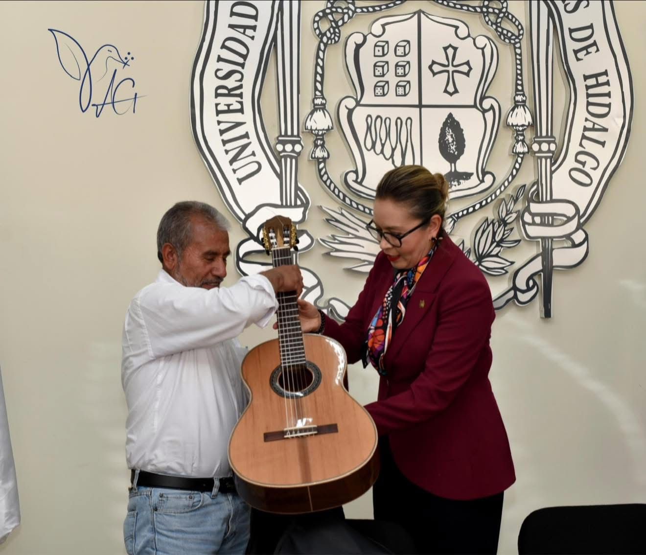Licenciatura en Guitarrería, una realidad en administración de Yarabí Ávila Licenciatura en Guitarrería, una realidad en administración de Yarabí Ávila