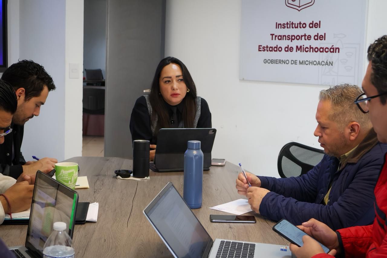 Servicio de transporte público se reanuda de manera gradual en Michoacán