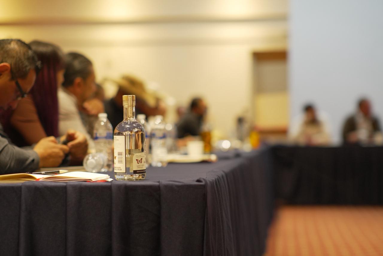 Impulsa Sedeco la consolidación comercial del mezcal michoacano en nuevos mercados