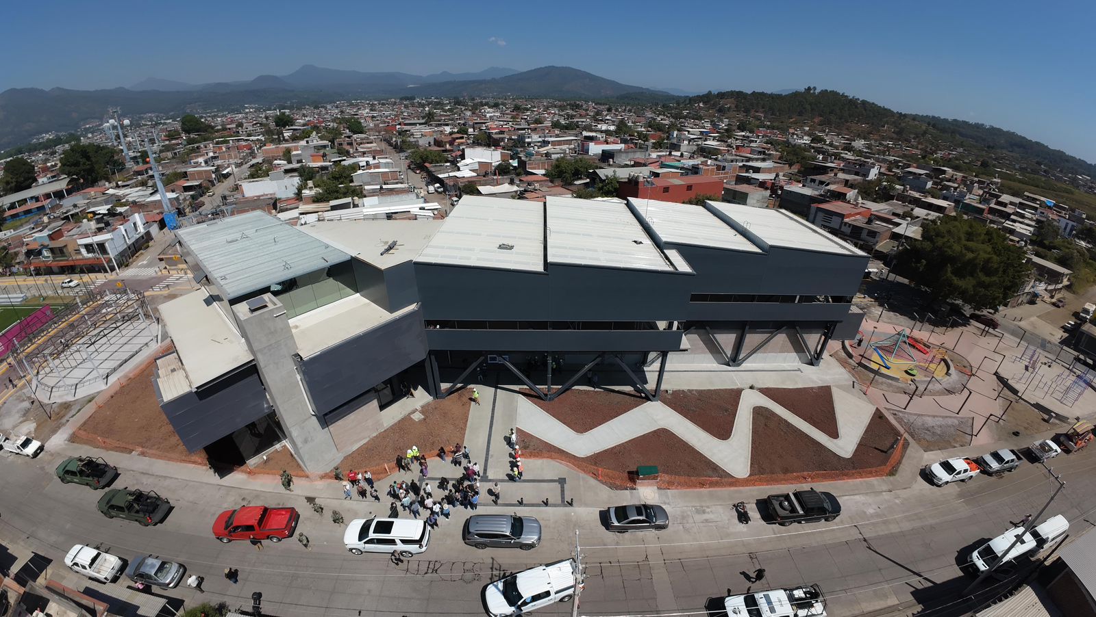 A partir del 18 de abril, personas con discapacidad viajarán gratis en el nuevo Teleférico de Uruapan: ARB A partir del 18 de abril, personas con discapacidad viajarán gratis en el nuevo Teleférico de Uruapan: ARB