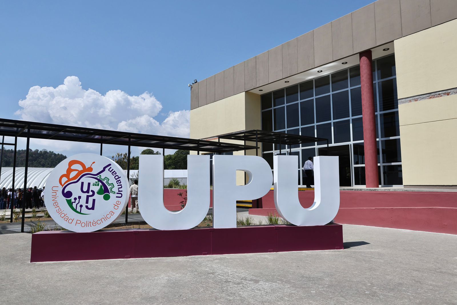 Anuncia ARB inversión de 66 mdp para ampliar la Universidad Politécnica de Uruapan Anuncia ARB inversión de 66 mdp para ampliar la Universidad Politécnica de Uruapan