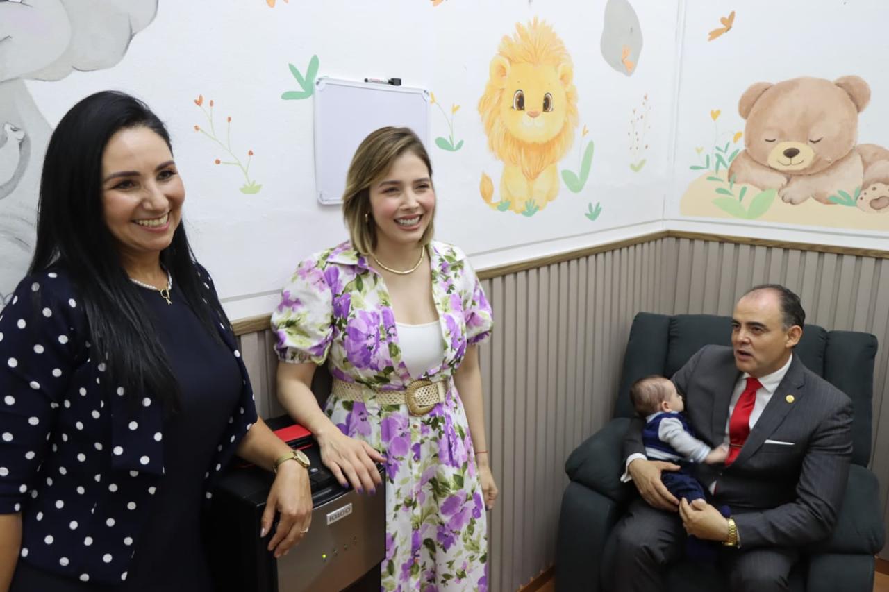 Poder Legislativo inaugura lactario para que madres puedan alimentar a sus hijos de manera segura