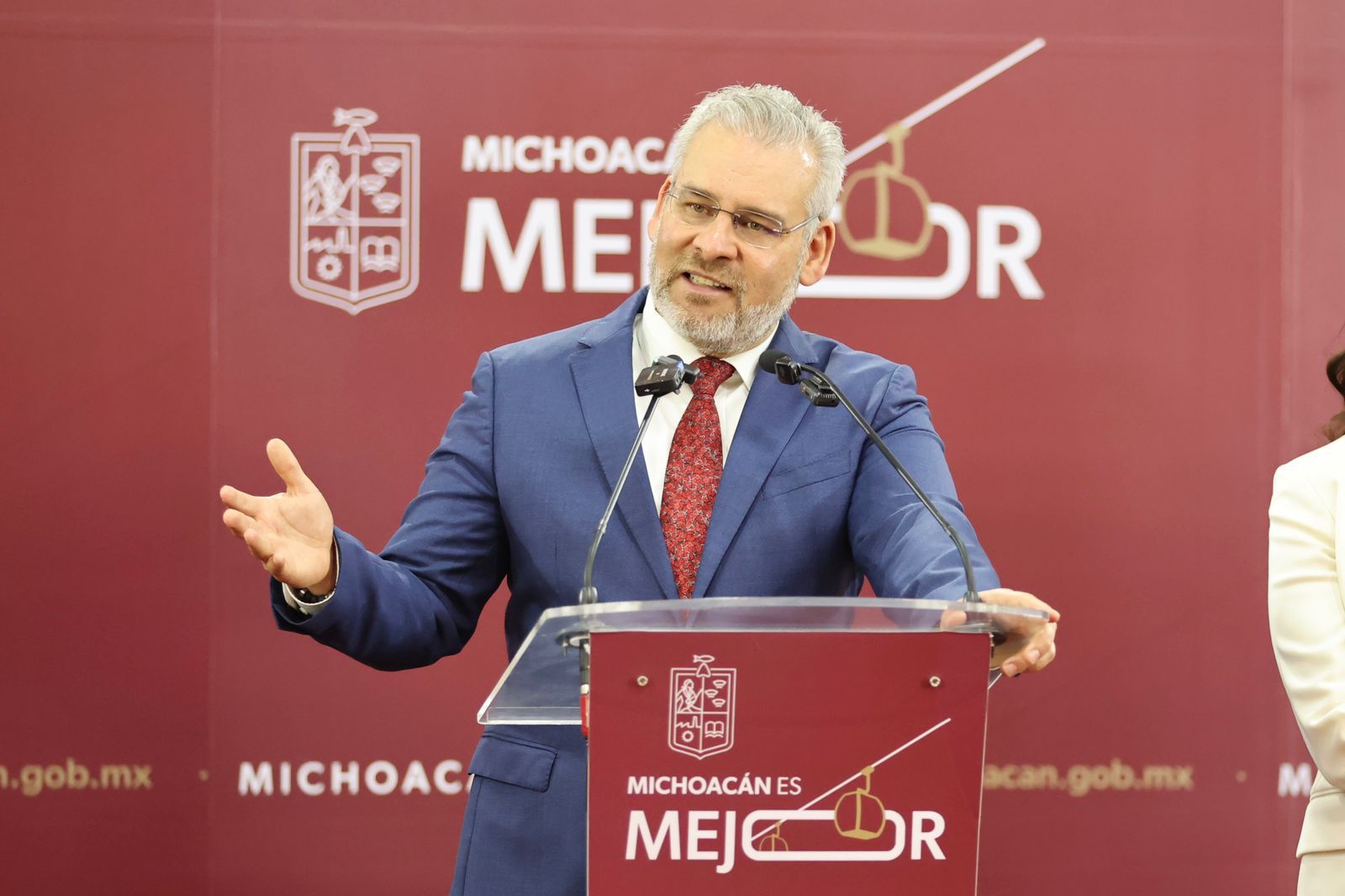 Más de 106 mil estudiantes recibirán internet gratuito con Programa Data: ARB