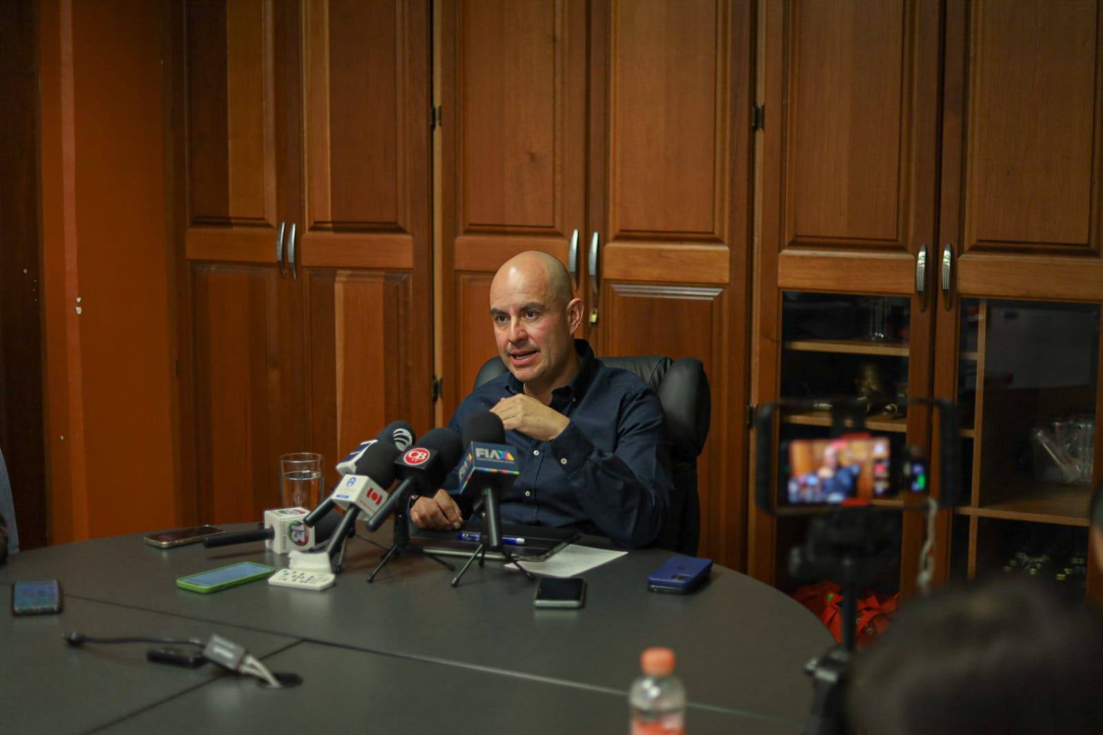 Reitera Adolfo Torres invitación a diputado local para conocer funcionamiento del organismo Reitera Adolfo Torres invitación a diputado local para conocer funcionamiento del organismo