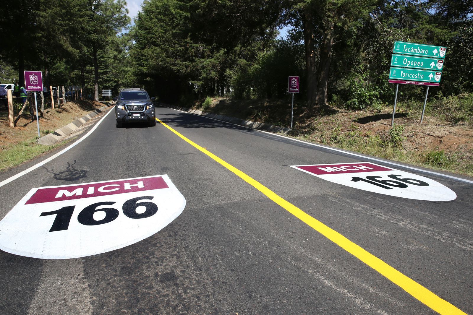 Inaugura ARB rehabilitación de la carretera Madero-Tacámbaro; se impulsa el desarrollo agrícola Inaugura ARB rehabilitación de la carretera Madero-Tacámbaro; se impulsa el desarrollo agrícola
