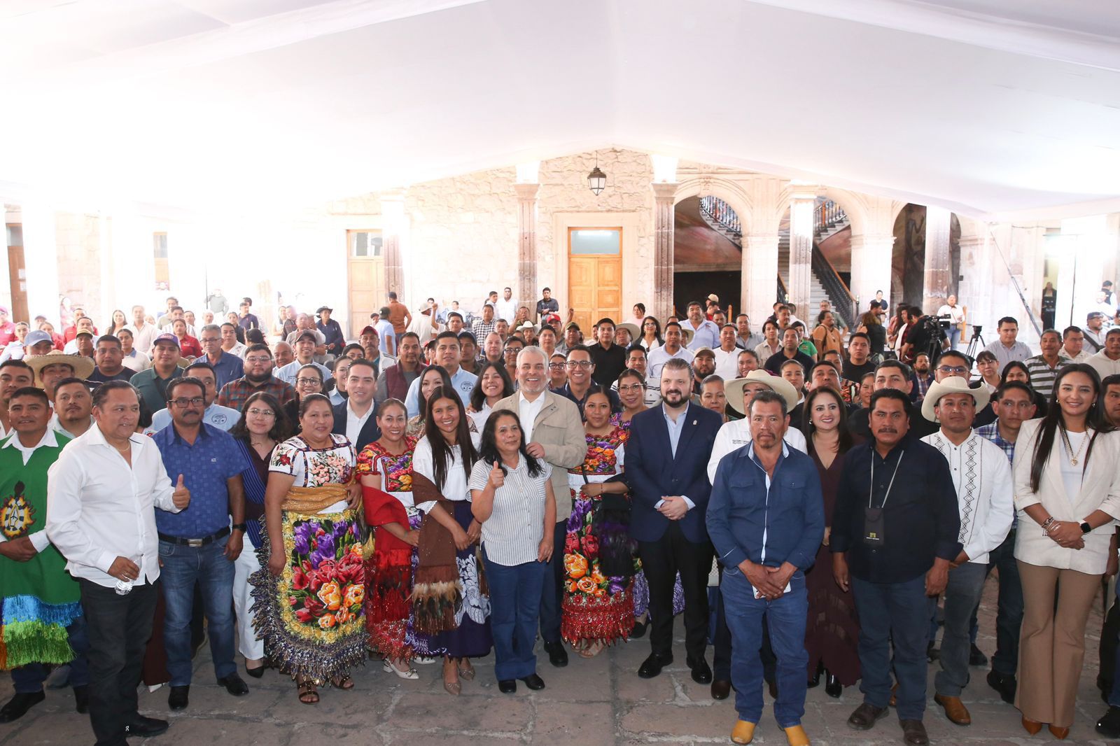 ARB garantiza obras convenidas para todos los autogobiernos indígenas de Michoacán