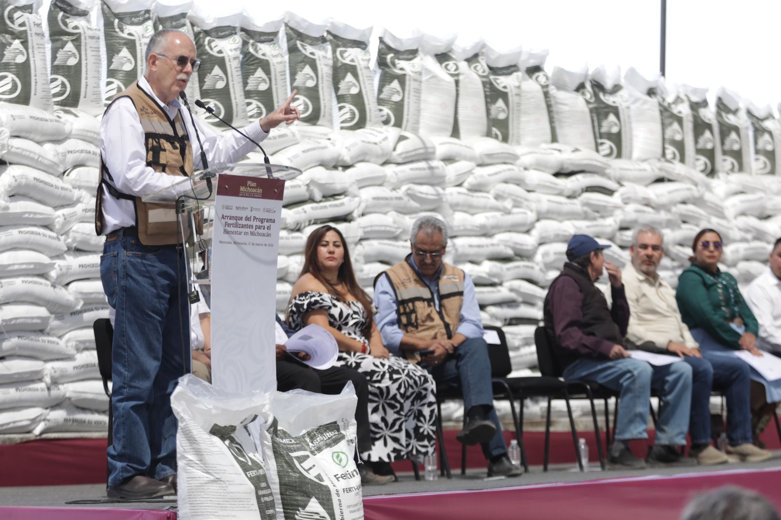 Arrancan entrega de fertilizantes gratuitos a productores michoacanos Arrancan entrega de fertilizantes gratuitos a productores michoacanos
