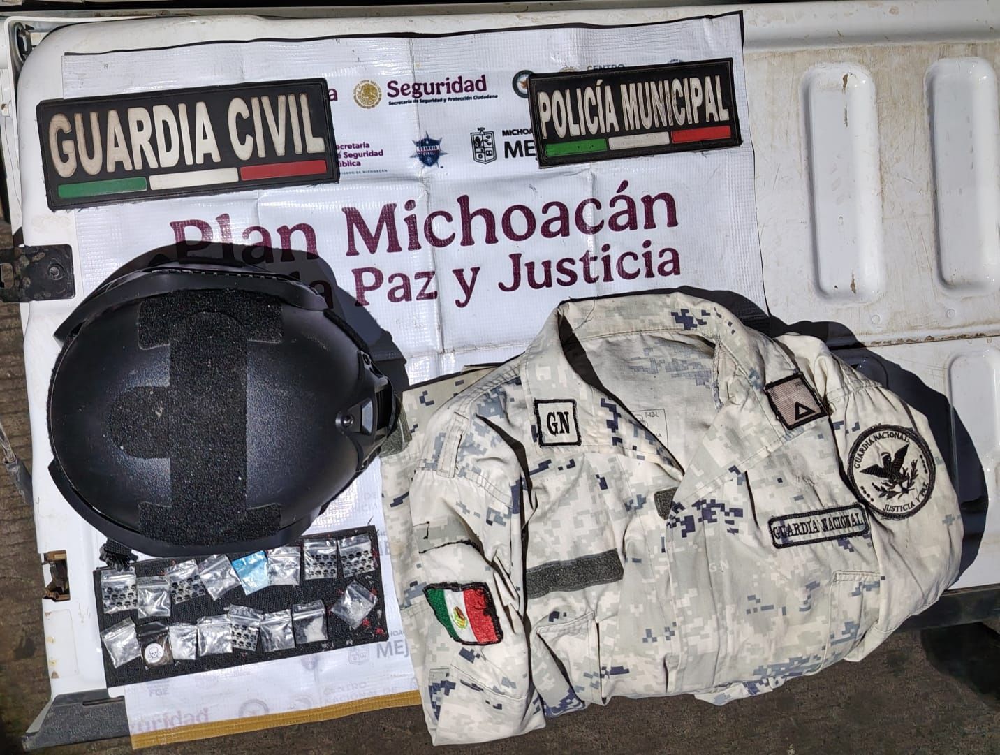 Refuerza SSP operatividad en Carapan; detenidas 2 personas, una de ellas presuntamente vinculada a un grupo criminal Refuerza SSP operatividad en Carapan; detenidas 2 personas, una de ellas presuntamente vinculada a un grupo criminal