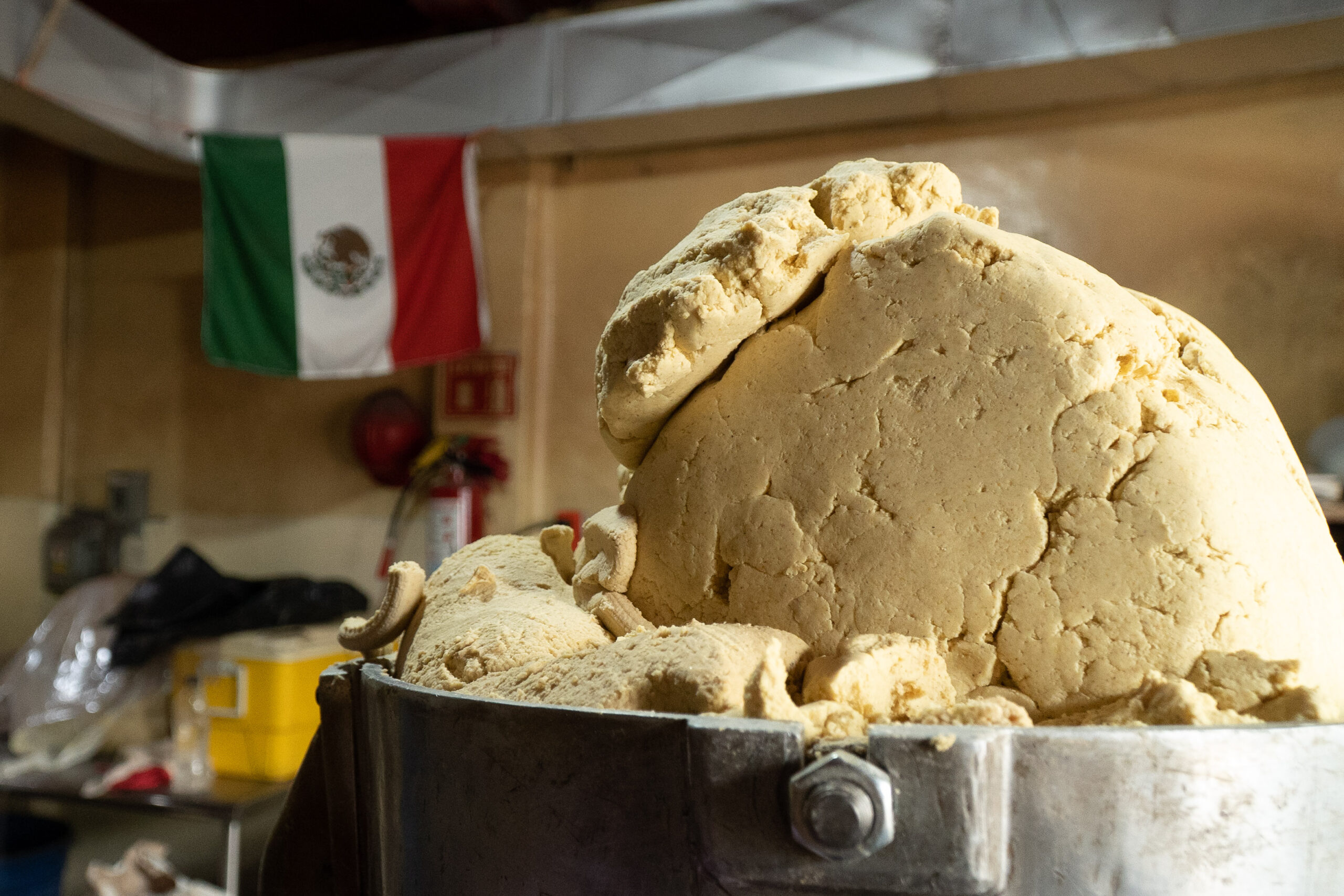 Profeco encabeza mesa de trabajo entreinstituciones de Gobierno y representantes de laindustria de la masa y la tortilla