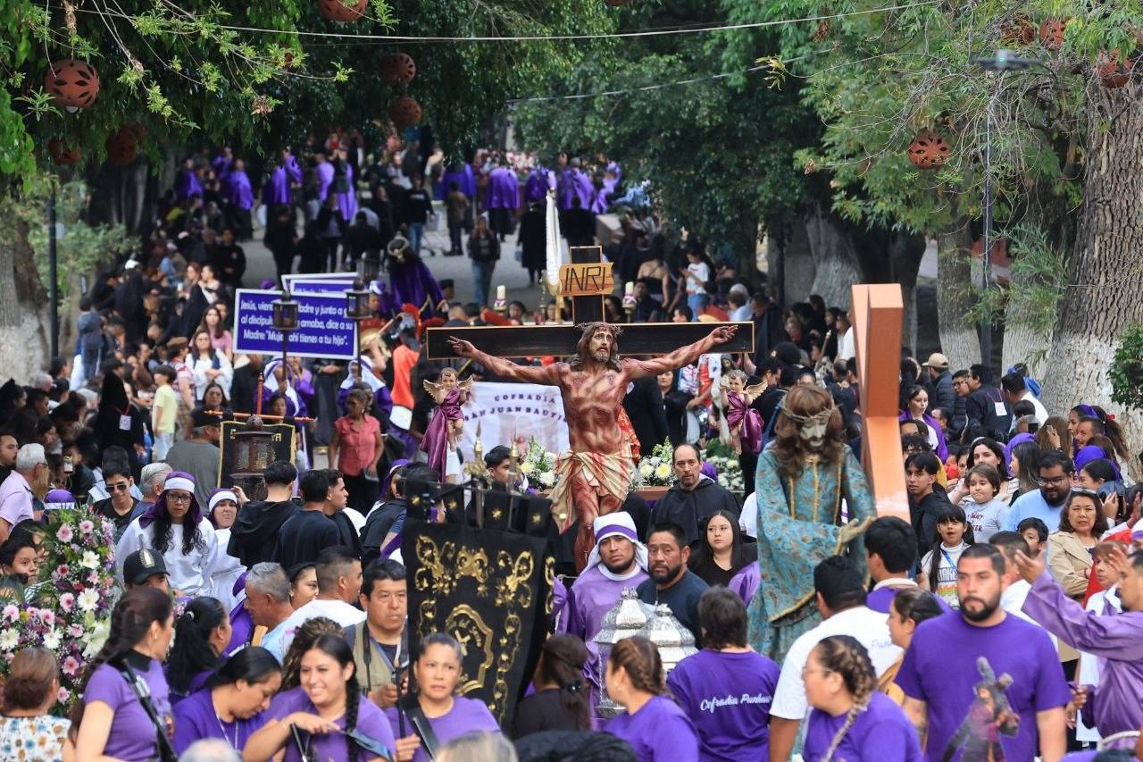 Más de 60 mil personas acompañan la Procesión del Silencio: Alfonso Martínez Alcázar Más de 60 mil personas acompañan la Procesión del Silencio: Alfonso Martínez Alcázar