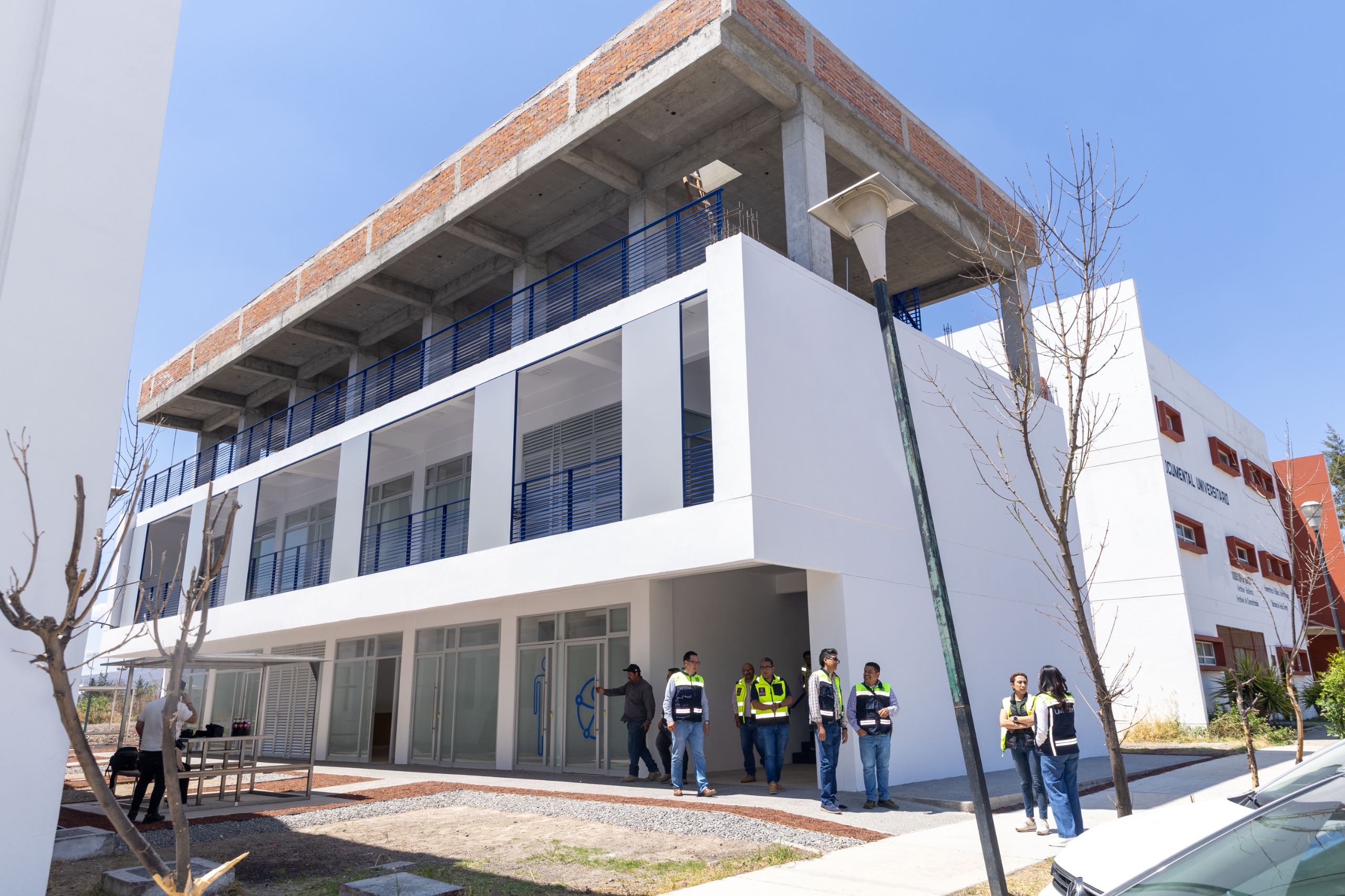 Nuevos espacios al servicio de la comunidad nicolaita se edifican en gestión de Yarabí Ávila Nuevos espacios al servicio de la comunidad nicolaita se edifican en gestión de Yarabí Ávila