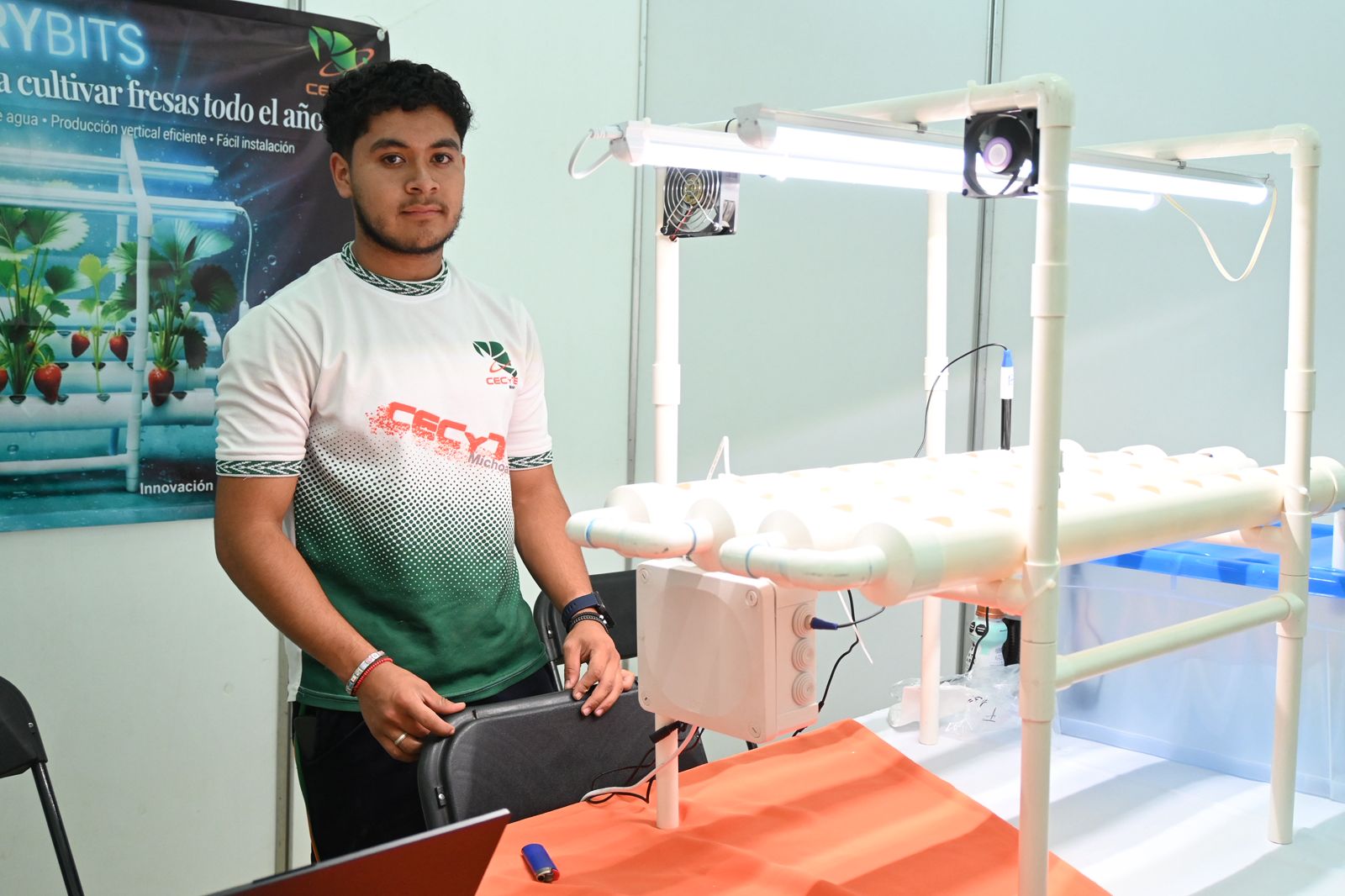 Cecytem inaugura el 32 Concurso Estatal de Creatividad e Innovación Tecnológica Cecytem inaugura el 32 Concurso Estatal de Creatividad e Innovación Tecnológica