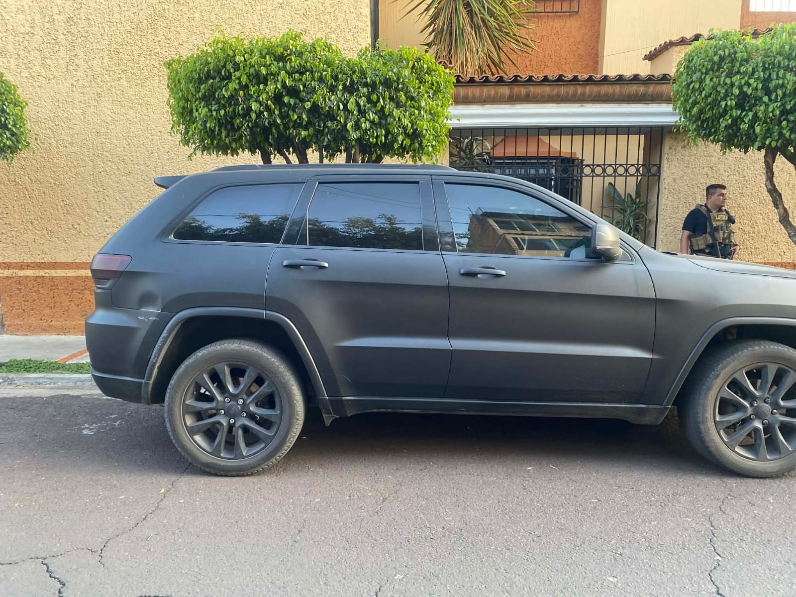 Asegura Fiscalía Anticorrupción vehículo del Ayuntamiento de Tangamandapio con reporte de robo Asegura Fiscalía Anticorrupción vehículo del Ayuntamiento de Tangamandapio con reporte de robo