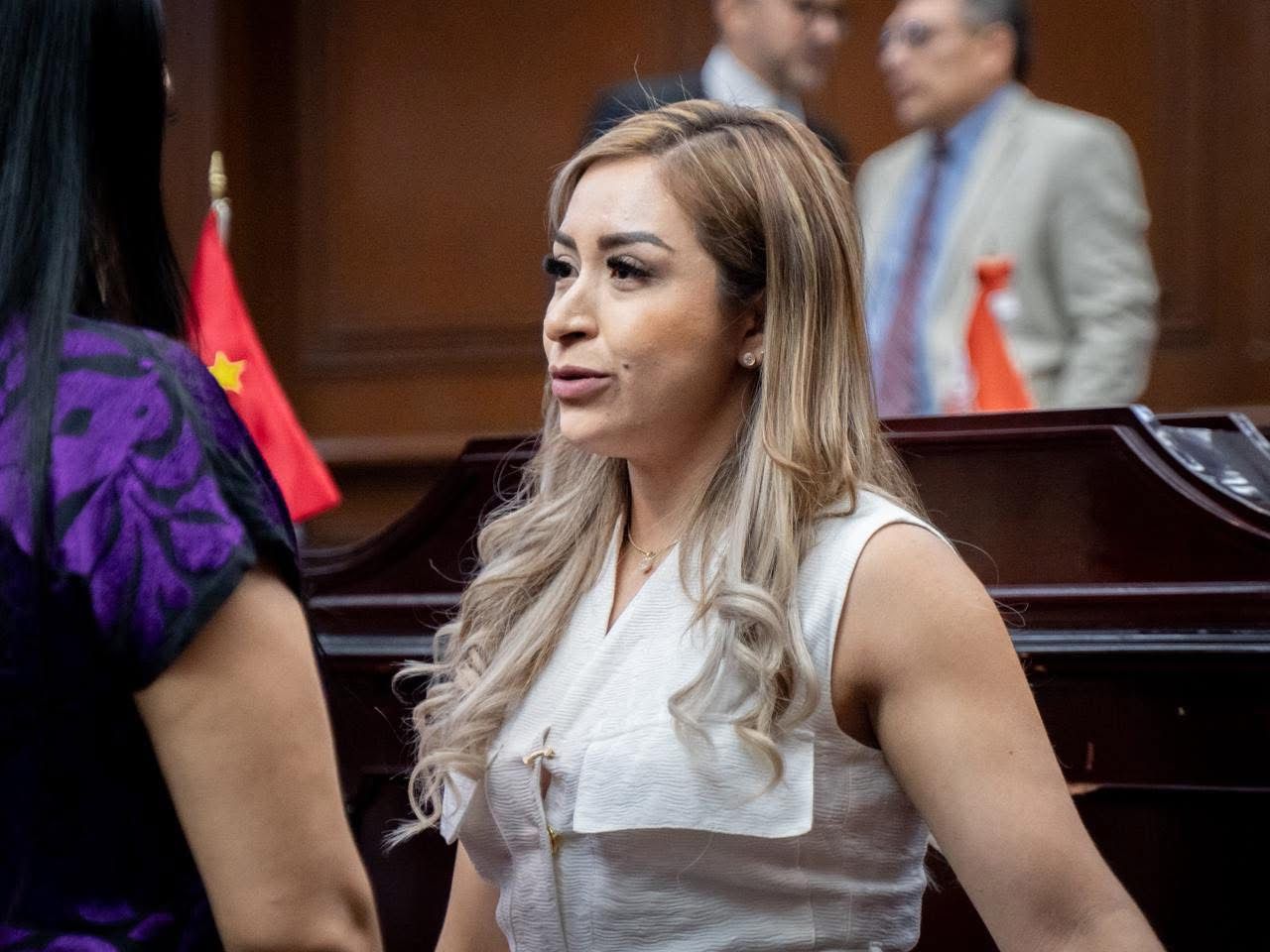 Movimiento Ciudadano a favor de que se eliminen privilegios, se frenen derroches y gasto público: Grecia Aguilar