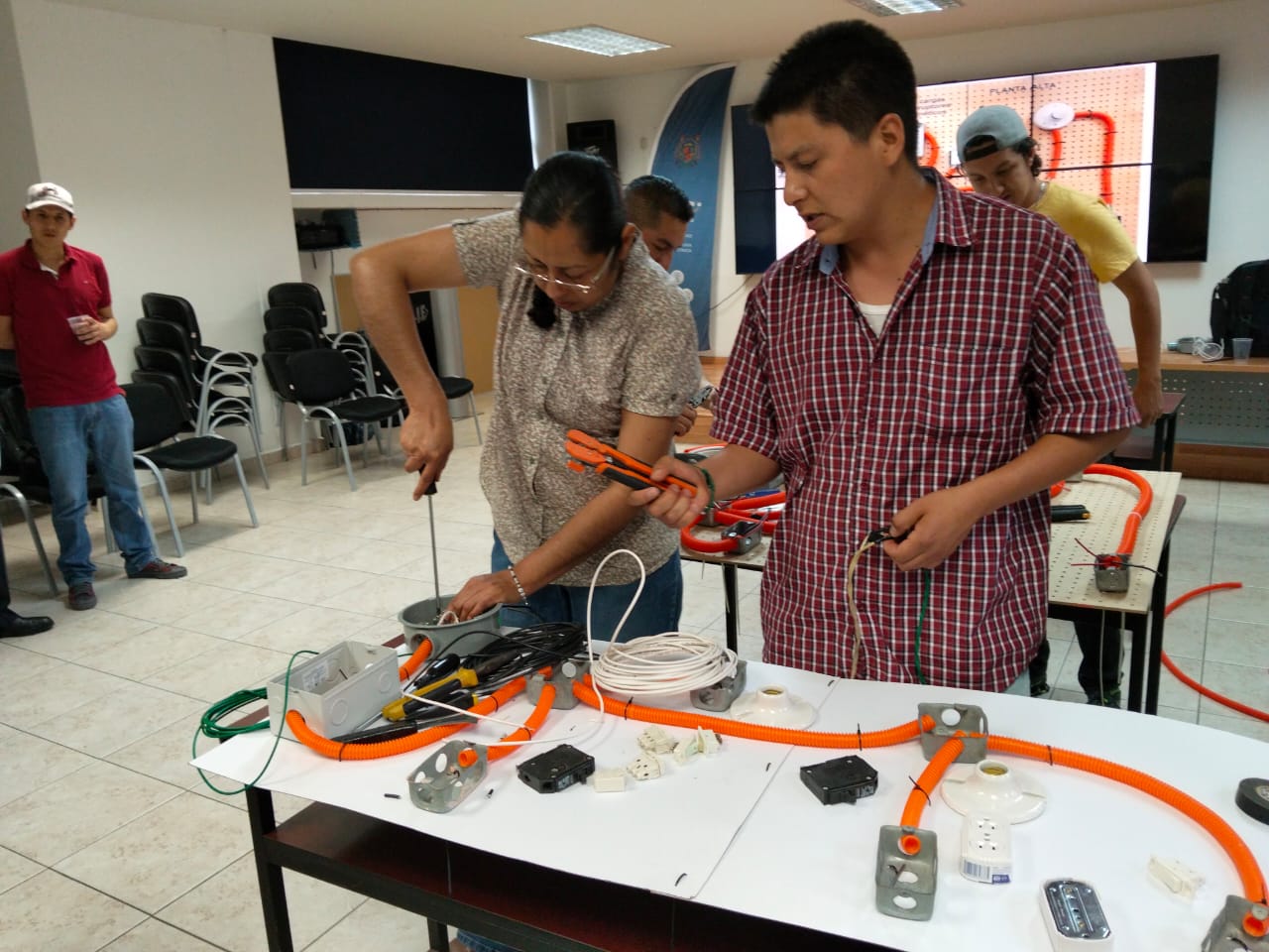 Microcredenciales nicolaitas se desarrollan con éxito; se prevé lanzar nuevas propuestas