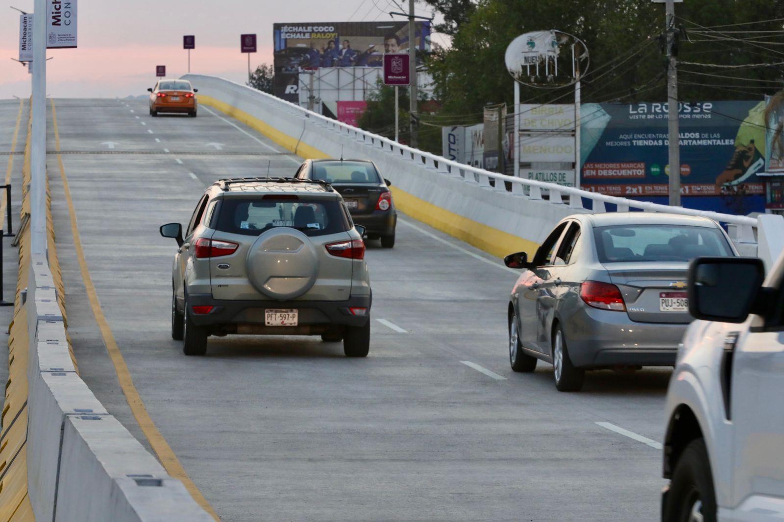 ARB abre carriles superiores del puente Independencia