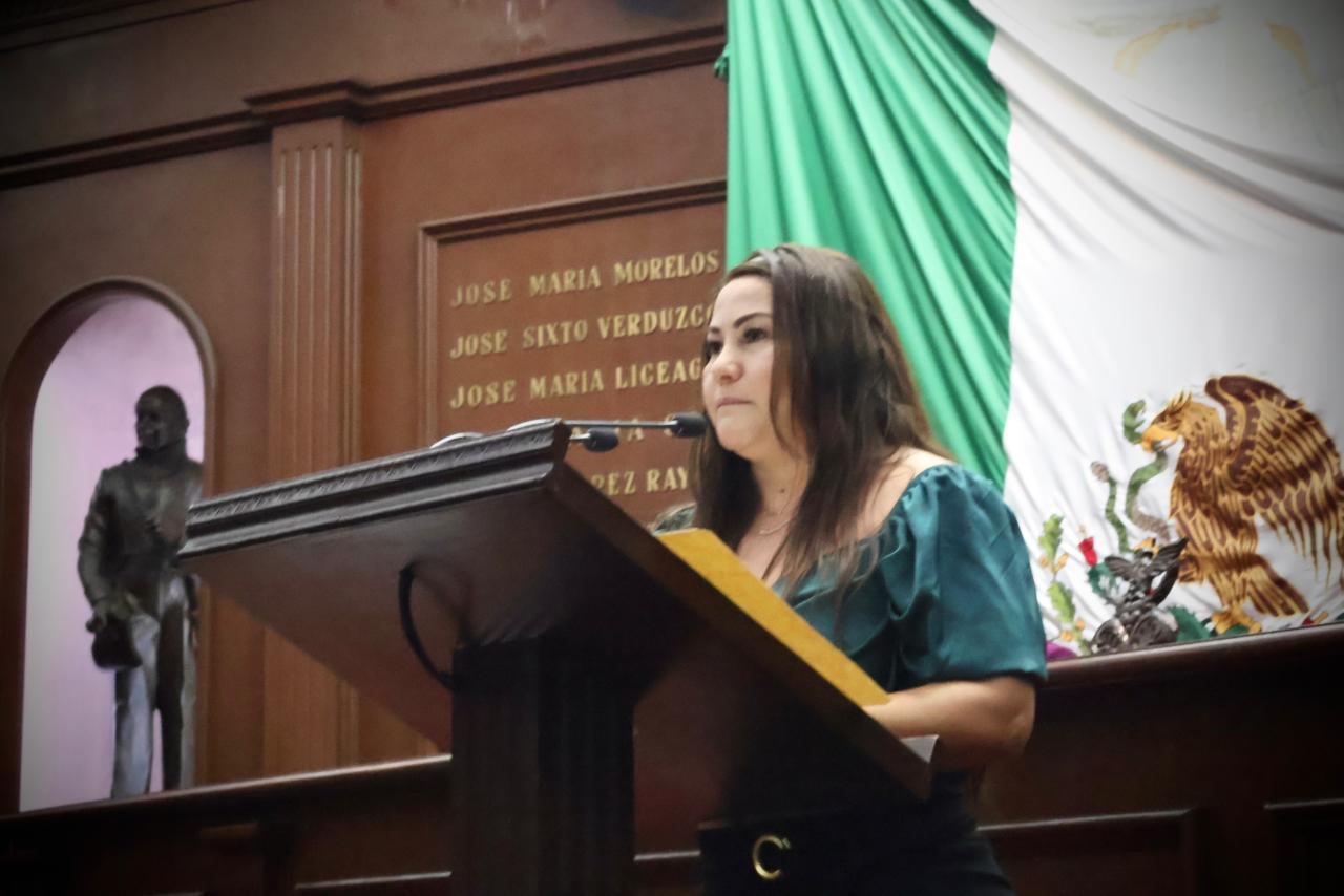 Jackie Avilés presenta iniciativa para fortalecer la protección contra la violencia familiar en Michoacán