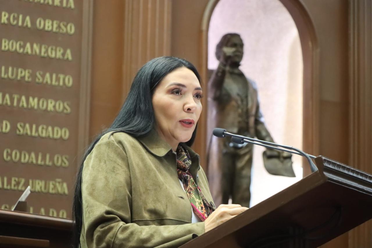 Propone Adriana Campos aumentar penas a quienes recluten menores por redes sociales para el crimen