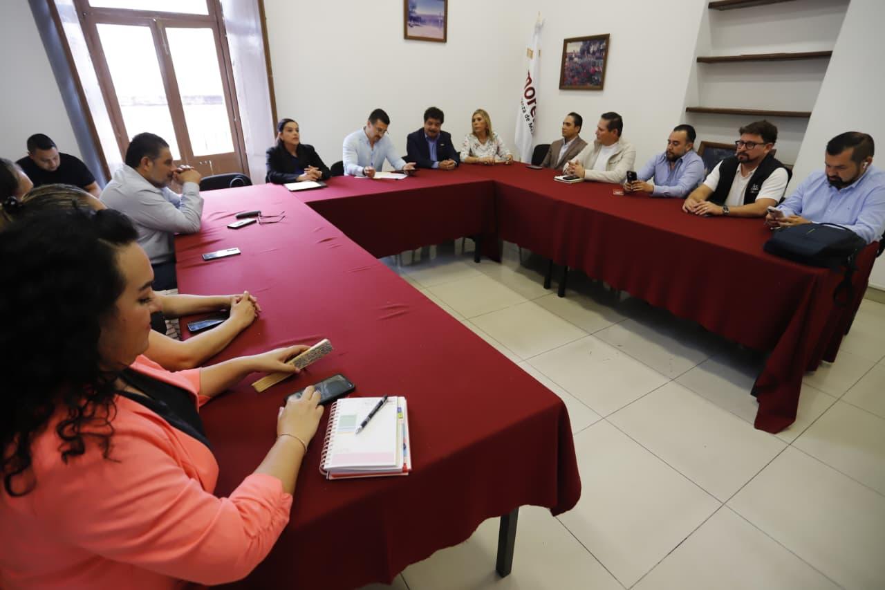 Escucha Comisión de Turismo de la 76 legislatura a la CANACO SERVYTUR Morelia