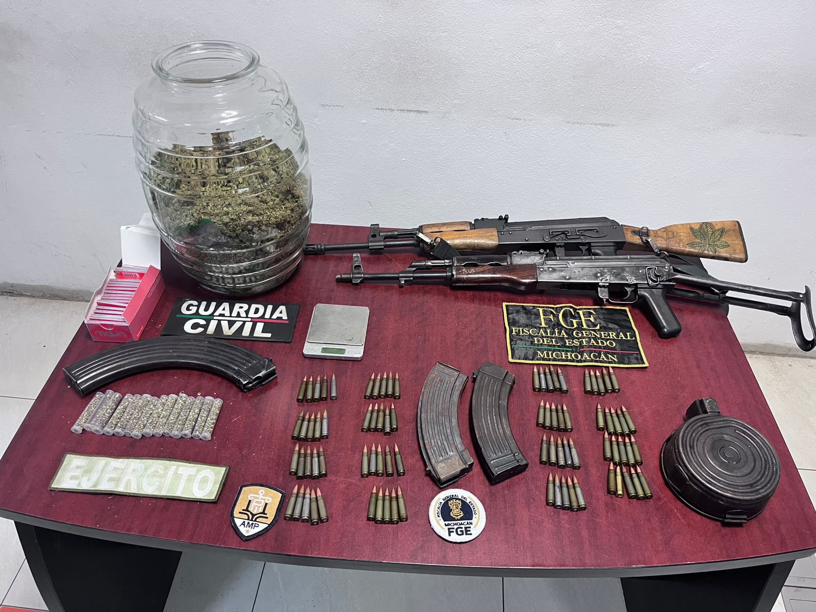 Operativo interinstitucional en Tancítaro deja 5 detenidos y 2 armas aseguradas: SSP