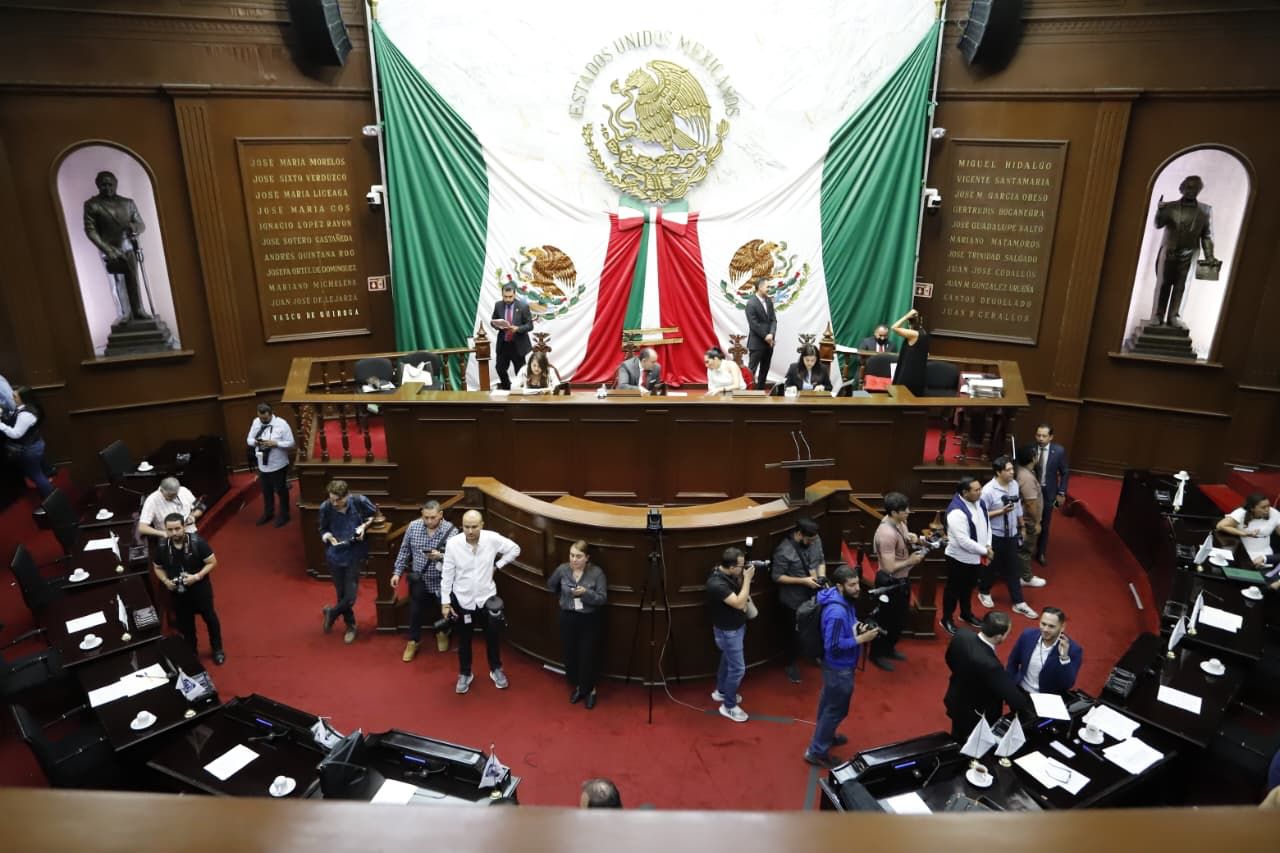 Por ley, autoridades educativas deberán supervisar condiciones de higiene en planteles: 76 Legislatura