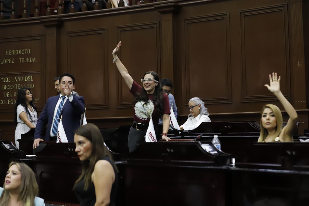 Personas menstruantes podrán justificar su inasistencia a la escuela por motivos de gestión menstrual Personas menstruantes podrán justificar su inasistencia a la escuela por motivos de gestión menstrual