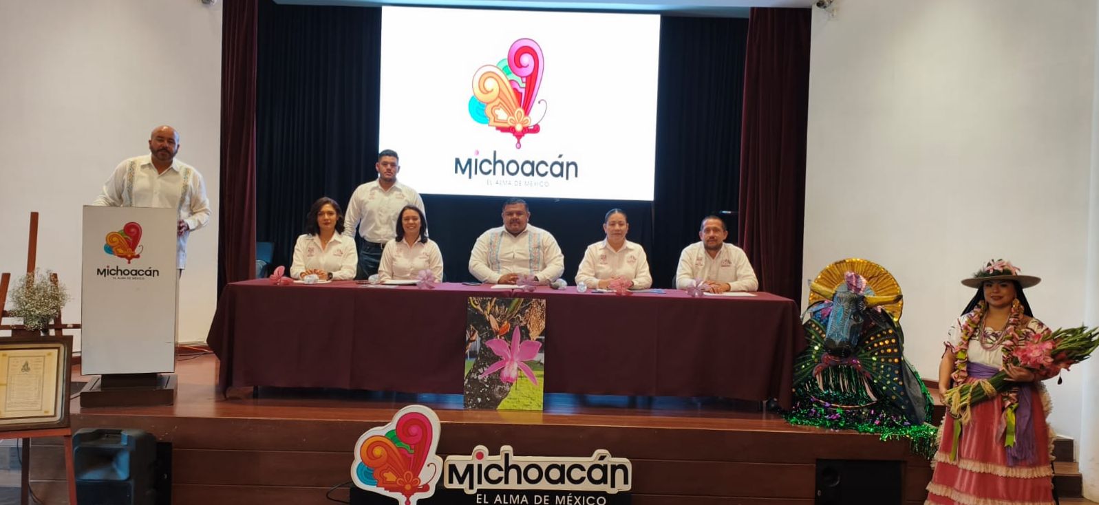 Tradición, fe y cultura darán vida a las Fiestas del Pino y La Flor en Penjamillo Tradición, fe y cultura darán vida a las Fiestas del Pino y La Flor en Penjamillo