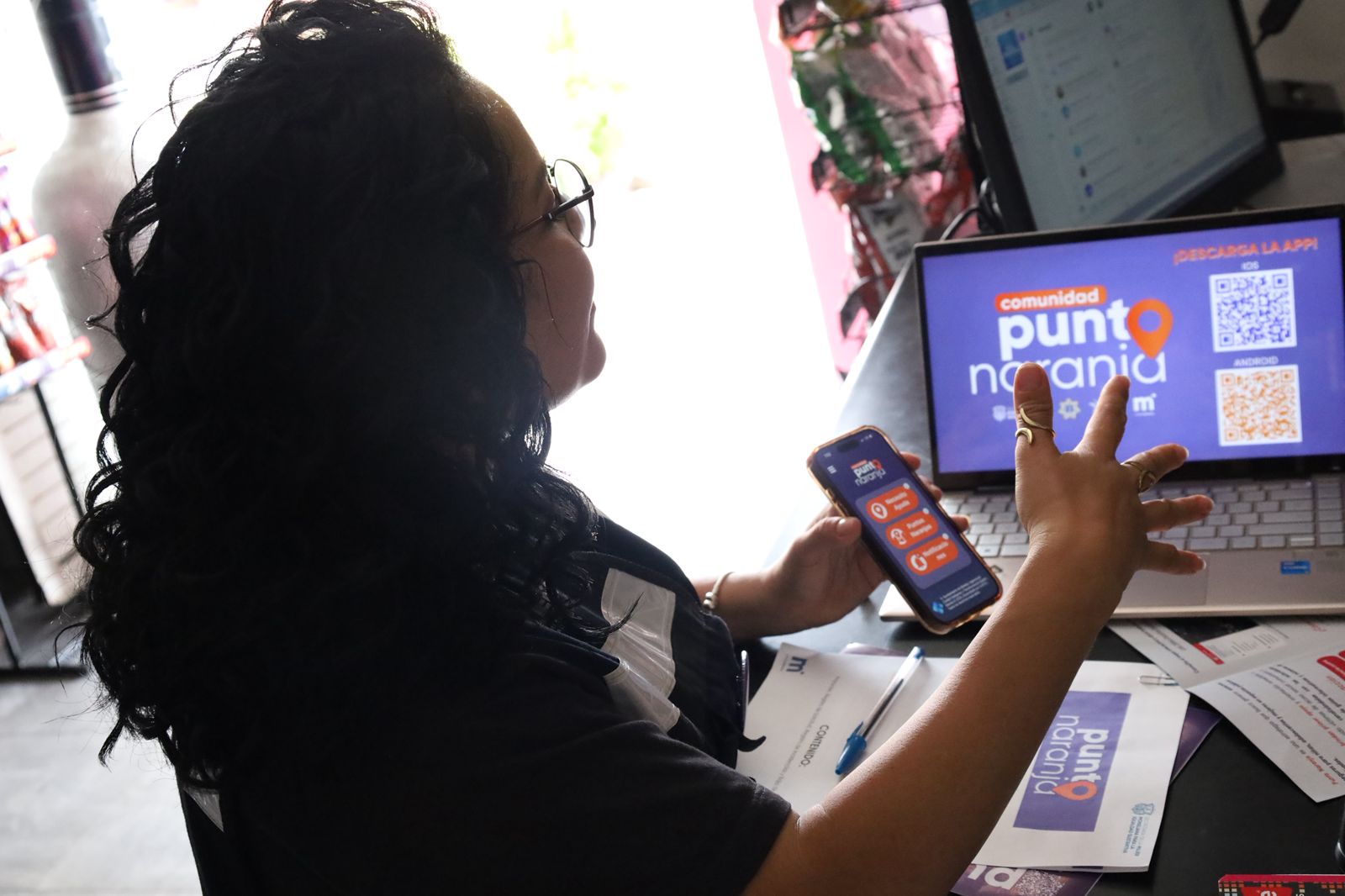 Comunidad Naranja conecta a mujeres con apoyo inmediato y espacios seguros Comunidad Naranja conecta a mujeres con apoyo inmediato y espacios seguros