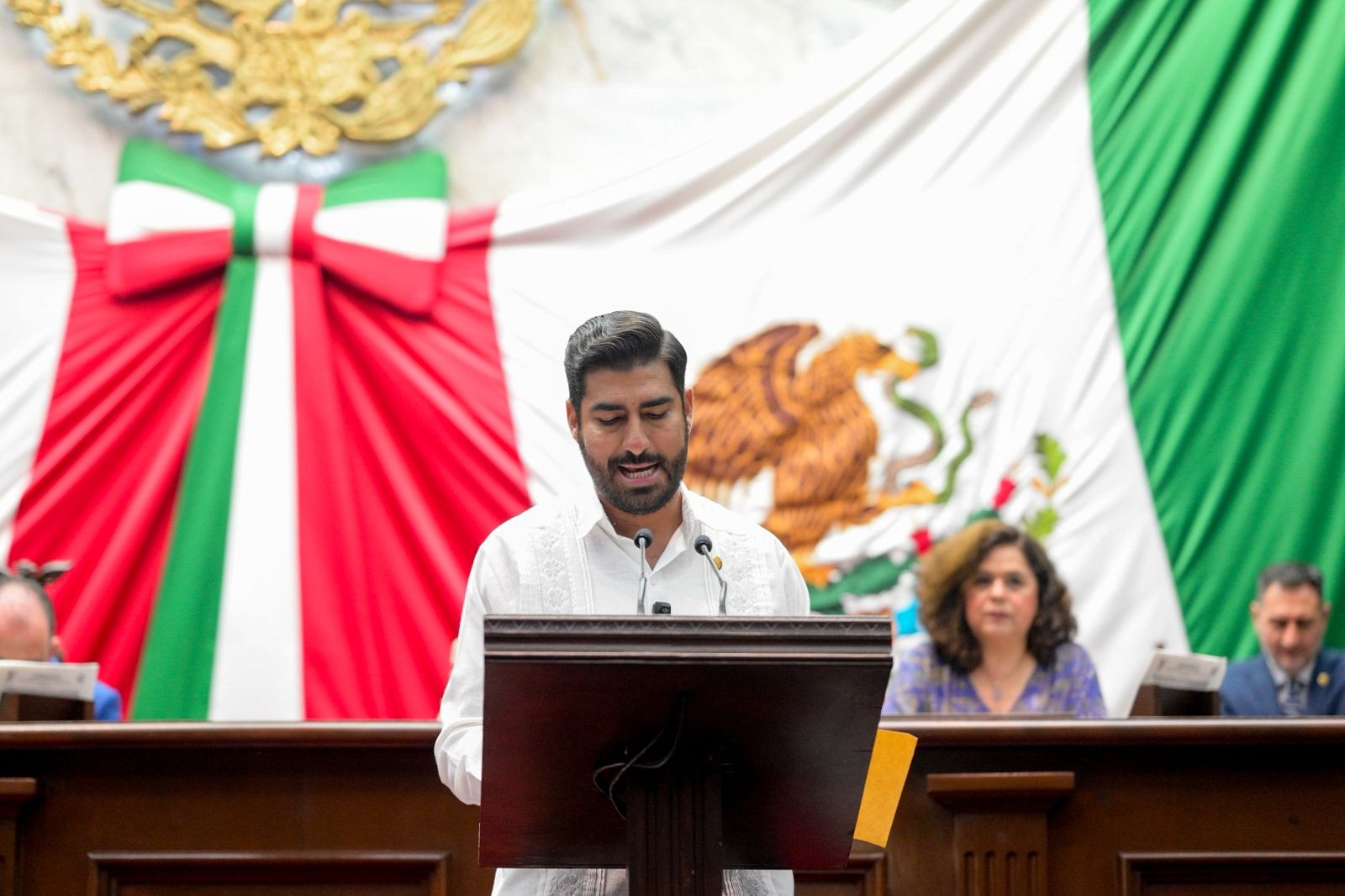 Aprueba Congreso reforma para ampliar la protección contra violencia política de género; Poncho Chávez destaca cierre de vacío legal Aprueba Congreso reforma para ampliar la protección contra violencia política de género; Poncho Chávez destaca cierre de vacío legal