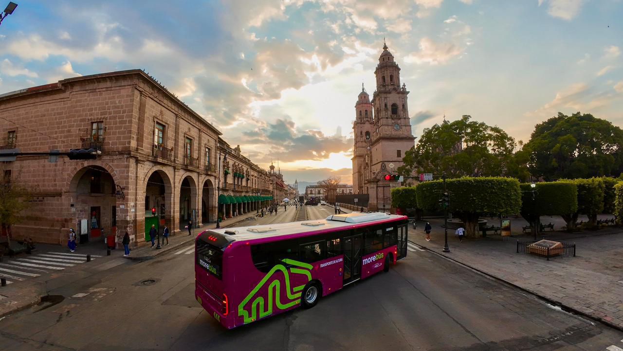 Proyecta gobierno de Michoacán ampliación de la ruta del Morebús hasta el Mercado Independencia Proyecta gobierno de Michoacán ampliación de la ruta del Morebús hasta el Mercado Independencia