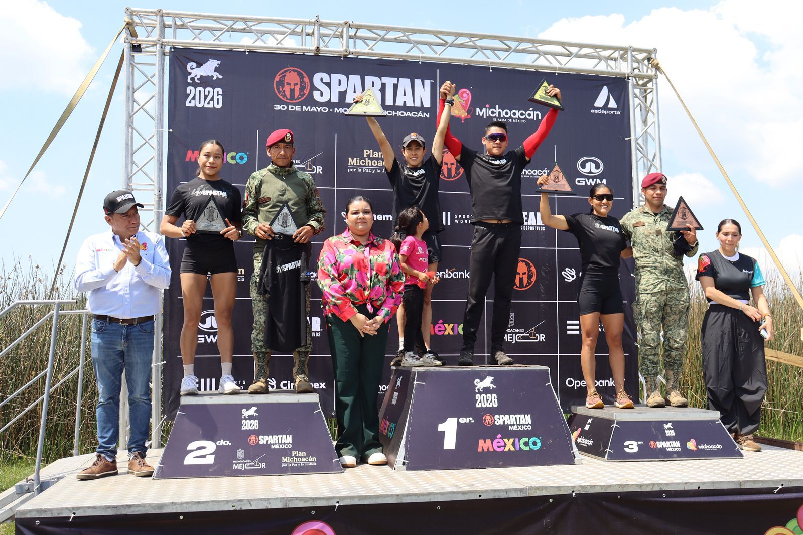 Con fuerza y adrenalina se vivió la Spartan Race México en Michoacán Con fuerza y adrenalina se vivió la Spartan Race México en Michoacán