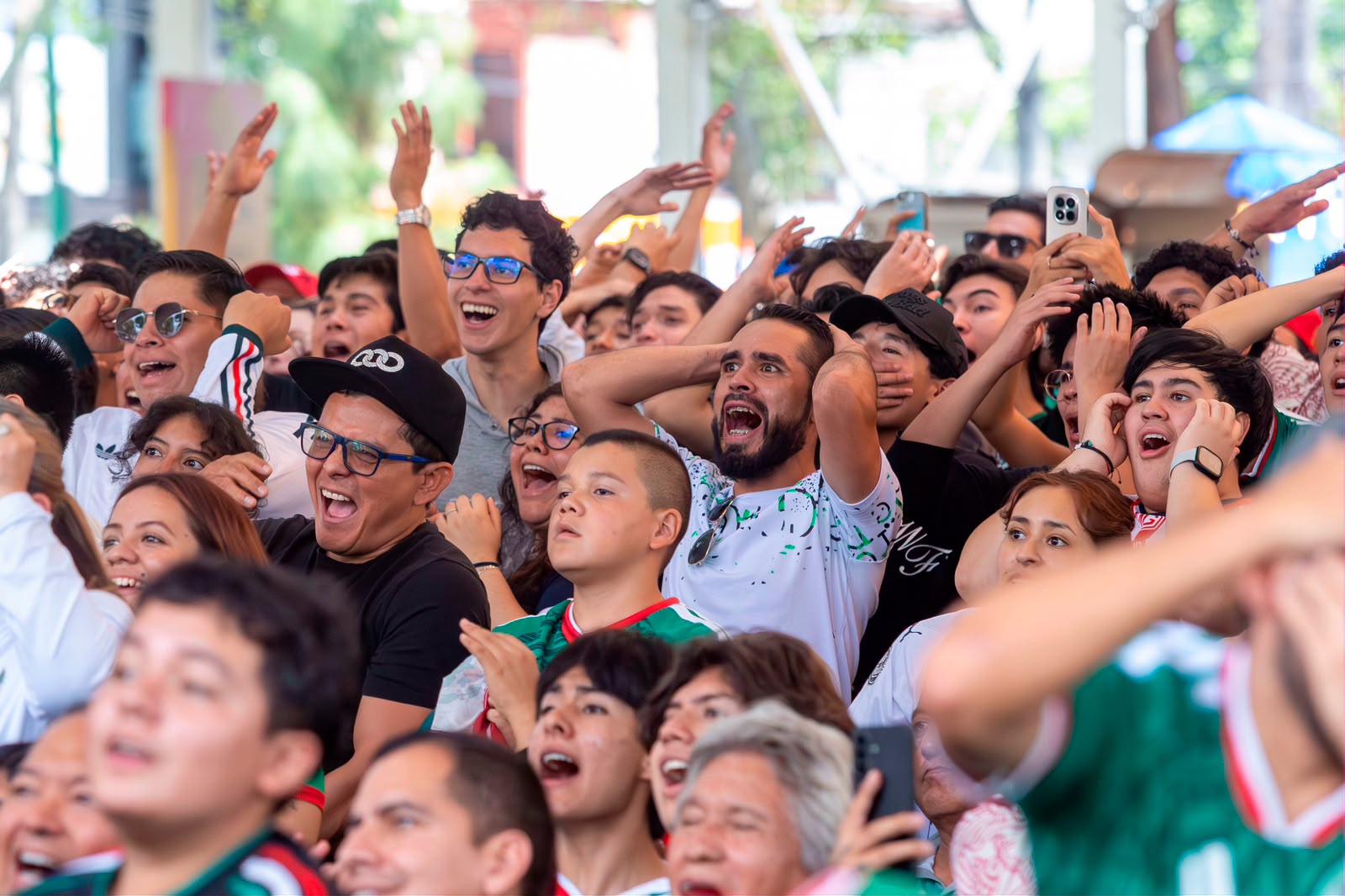 La fiesta mundialista arrancó en Pátzcuaro con el Jalo Futbolero