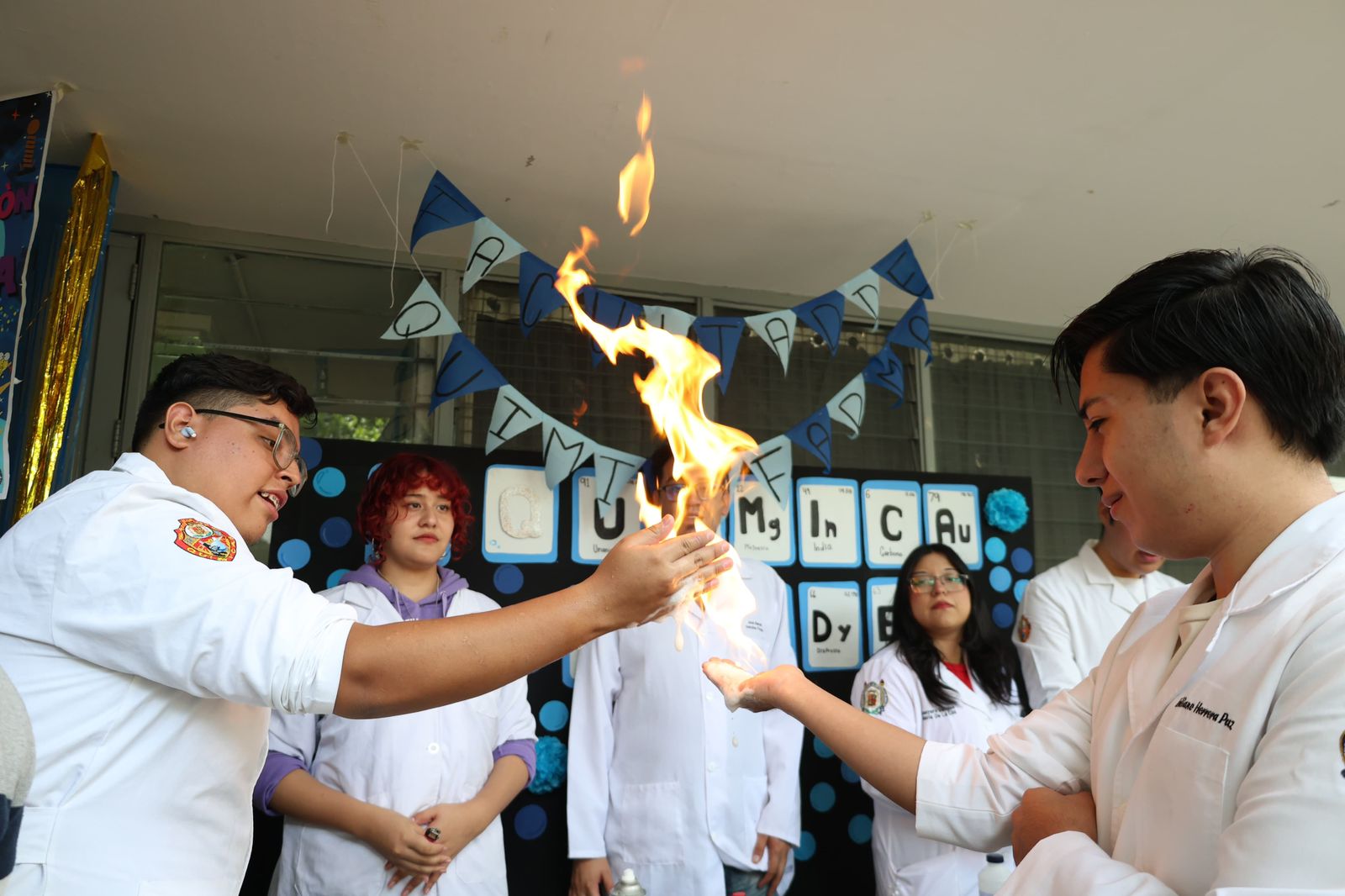 UMSNH recibió a cientos de familias en el  Tianguis de la Ciencia