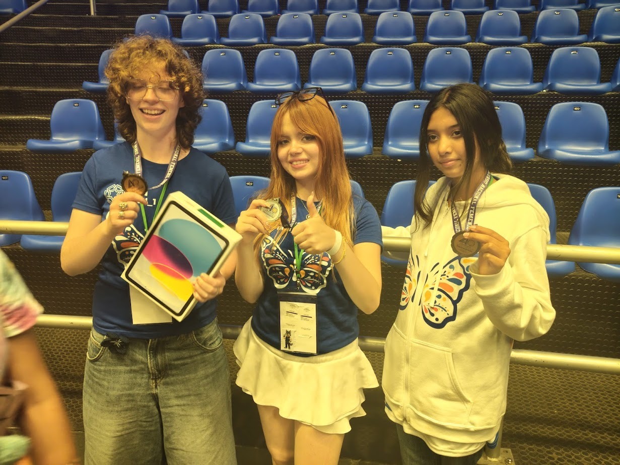 Estudiantes michoacanas obtienen el puntaje más alto y logran medallas de plata y bronce en Olimpiada Matemática Nacional