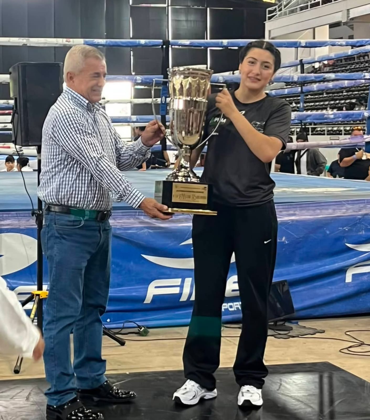 Alumna del Cecytem se integra a la Selección Mexicana de Boxeo