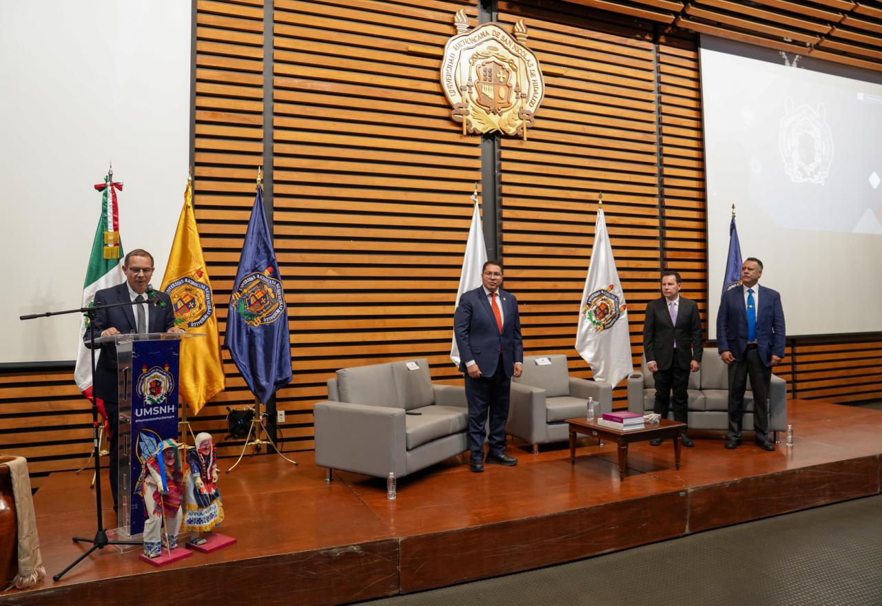 UMSNH, estrecha lazos con el sector productivo; realizan foro de vinculación UMSNH, estrecha lazos con el sector productivo; realizan foro de vinculación