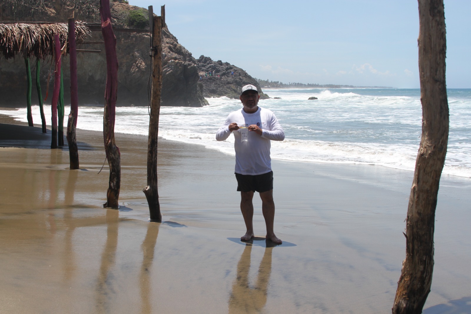 SSM verifica calidad de las playas en la Costa Michoacana SSM verifica calidad de las playas en la Costa Michoacana