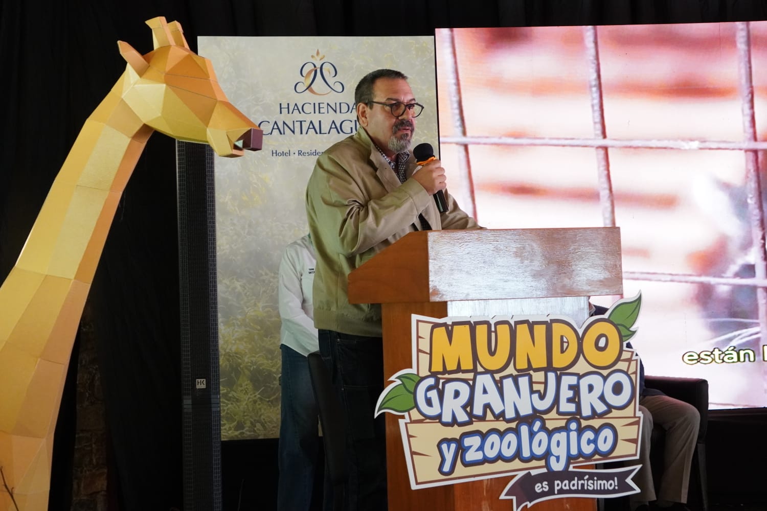Destaca Secma papel de zoológicos y acuarios como pilares para la conservación de especies