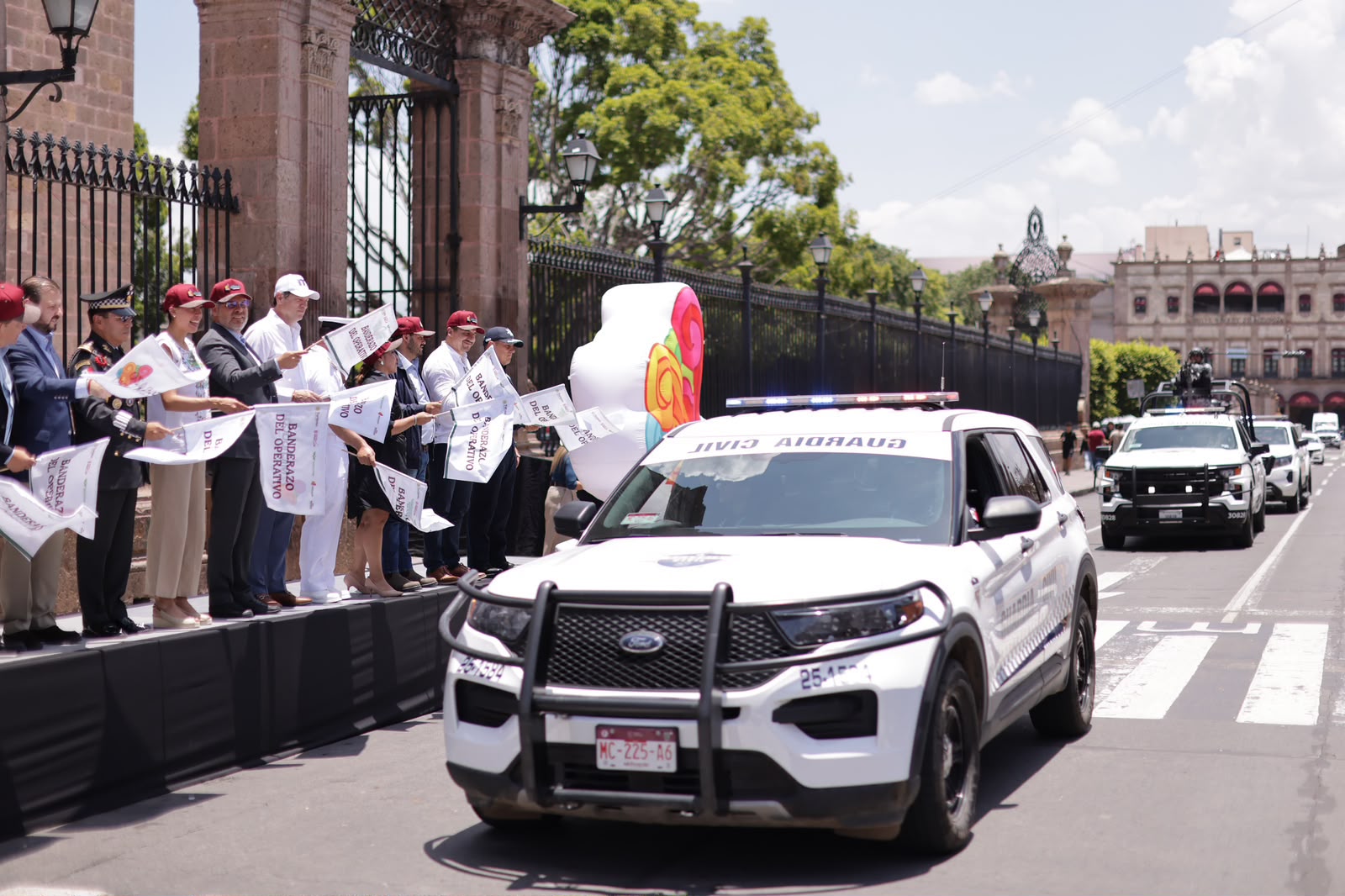 Alfredo Ramírez y Josefina Rodríguez dan arranque al Operativo de Verano; se esperan 400 mil turistas en Michoacán