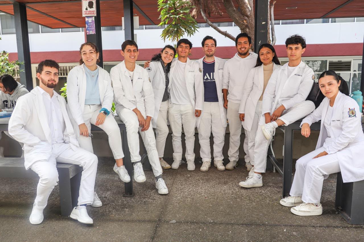 Aspirantes a ingresar a medicina, nutrición y fisioterapia de la UMSNH, este martes realizarán examen