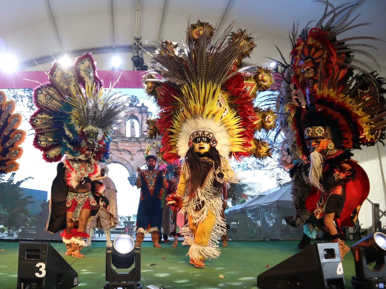 Los Tlahualiles de Sahuayo conquistan Jalisco en el marco de la fiesta mundialista Los Tlahualiles de Sahuayo conquistan Jalisco en el marco de la fiesta mundialista