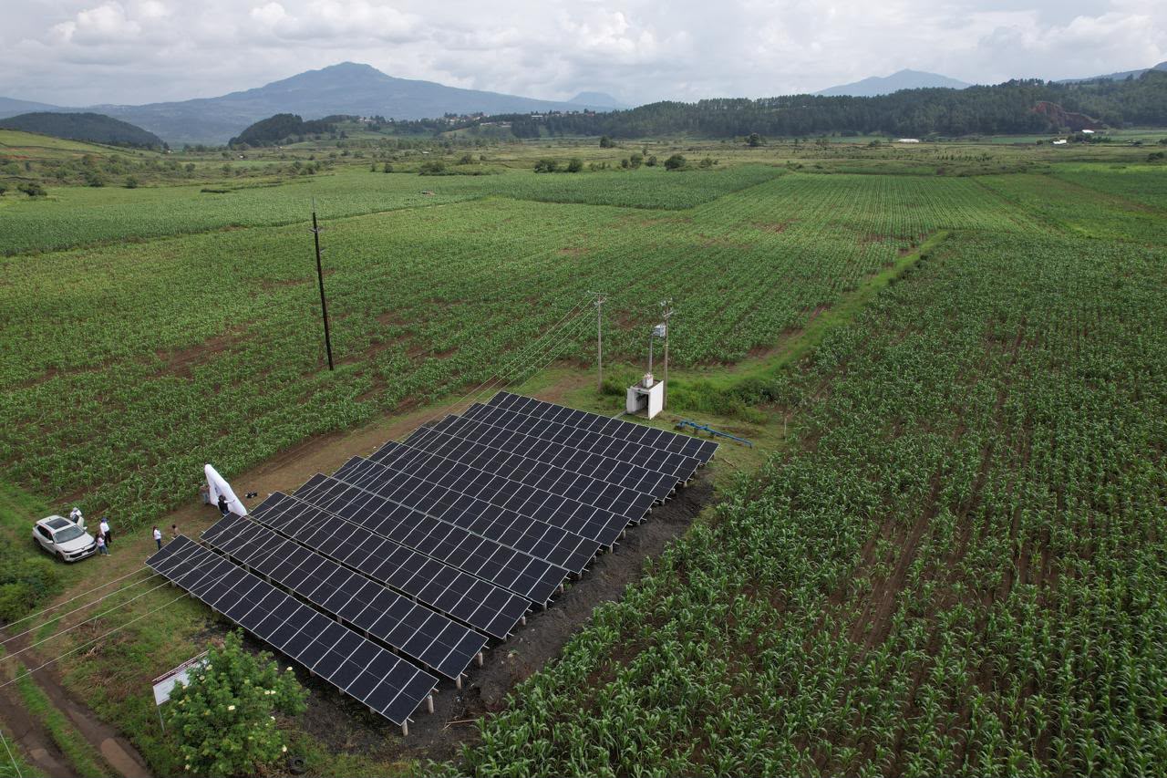 Conagua inaugura pozo con paneles solares en beneficio de comunidad indígena de Paracho