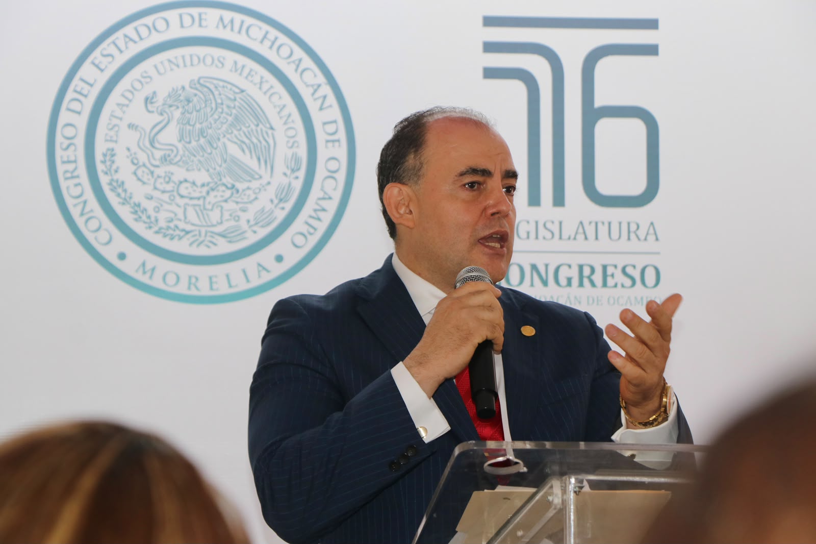 Recepción de Hugo Aguilar a una de las partes pone en duda principio de imparcialidad: Baltazar Gaona
