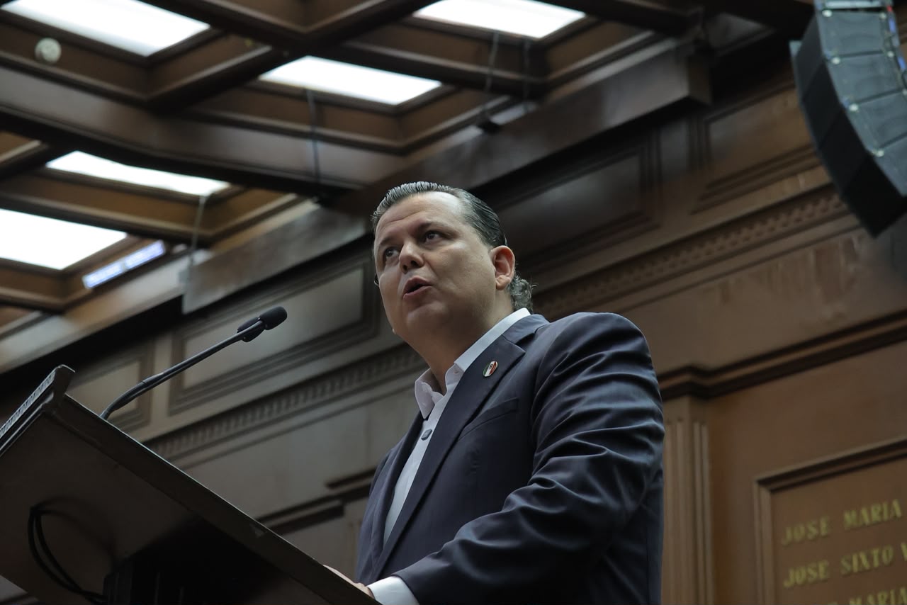 Memo Valencia propopne castigar con 40 años de prisión el reclutamiento forzado
