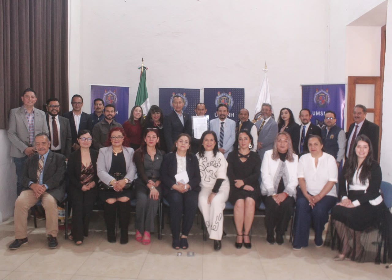 Rectora Yarabí Ávila somete por primera vez en a historia a autoevaluación al bachillerato nicolaita