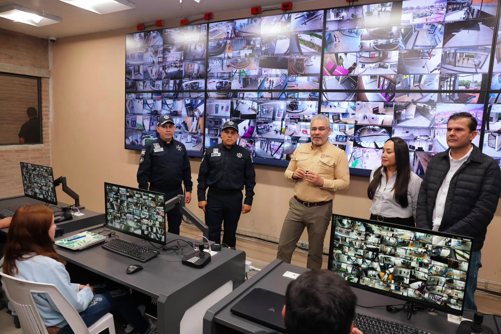Garantizada la seguridad en el Teleférico de Uruapan con 206 cámaras conectadas al C5: Bedolla