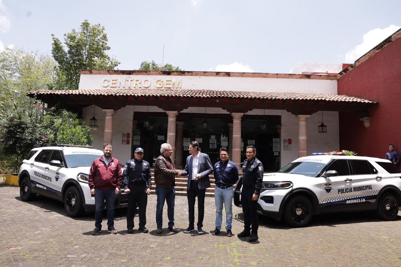 Se refuerza la seguridad en Morelia, entrega ARB patrullas inteligentes a la policía municipal Se refuerza la seguridad en Morelia, entrega ARB patrullas inteligentes a la policía municipal
