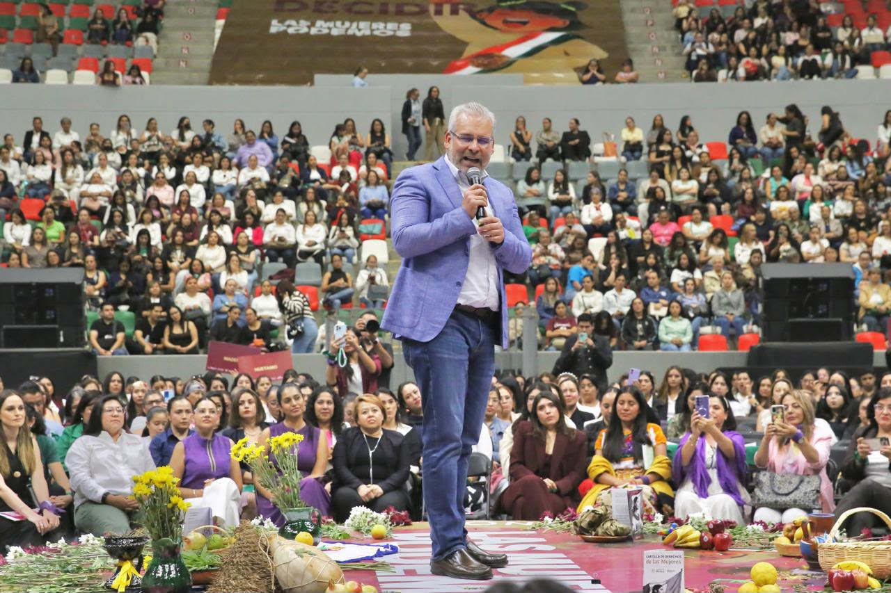 Destaca ARB liderazgo de las mujeres en la vida pública de Michoacán Destaca ARB liderazgo de las mujeres en la vida pública de Michoacán