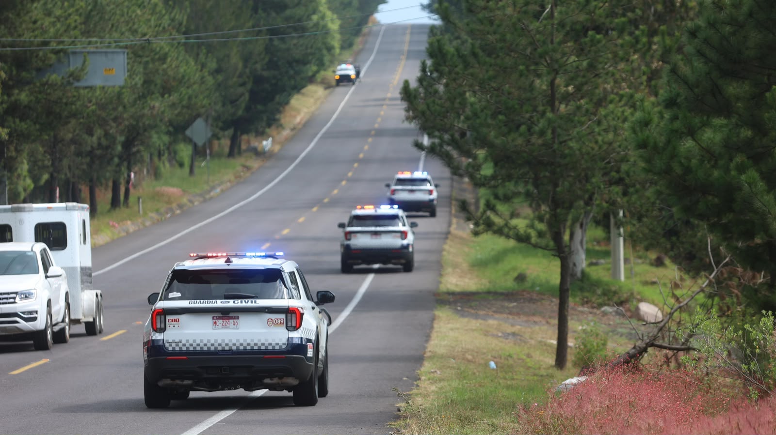 Con unidades Police Interceptor, Guardianes del Camino protegen a las y los viajeros este verano