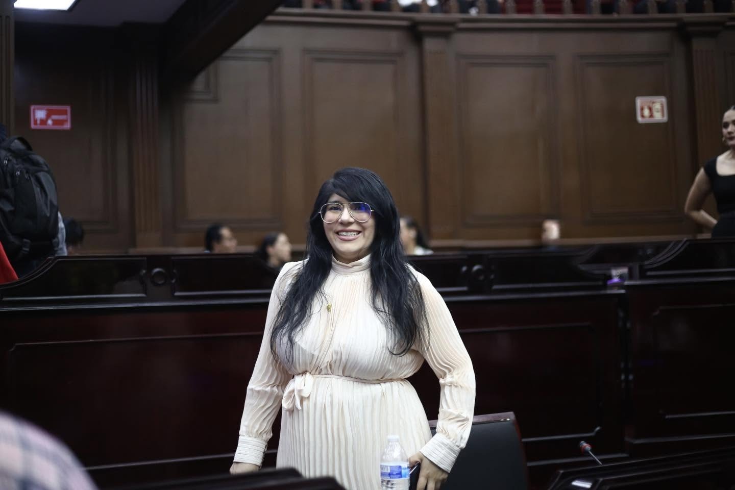 Vanhe Caratachea propone una ley para proteger a madres autónomas